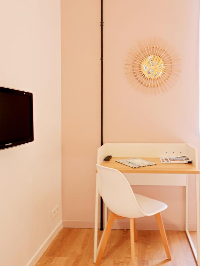 Hotel Lemon Ментона Екстериор снимка