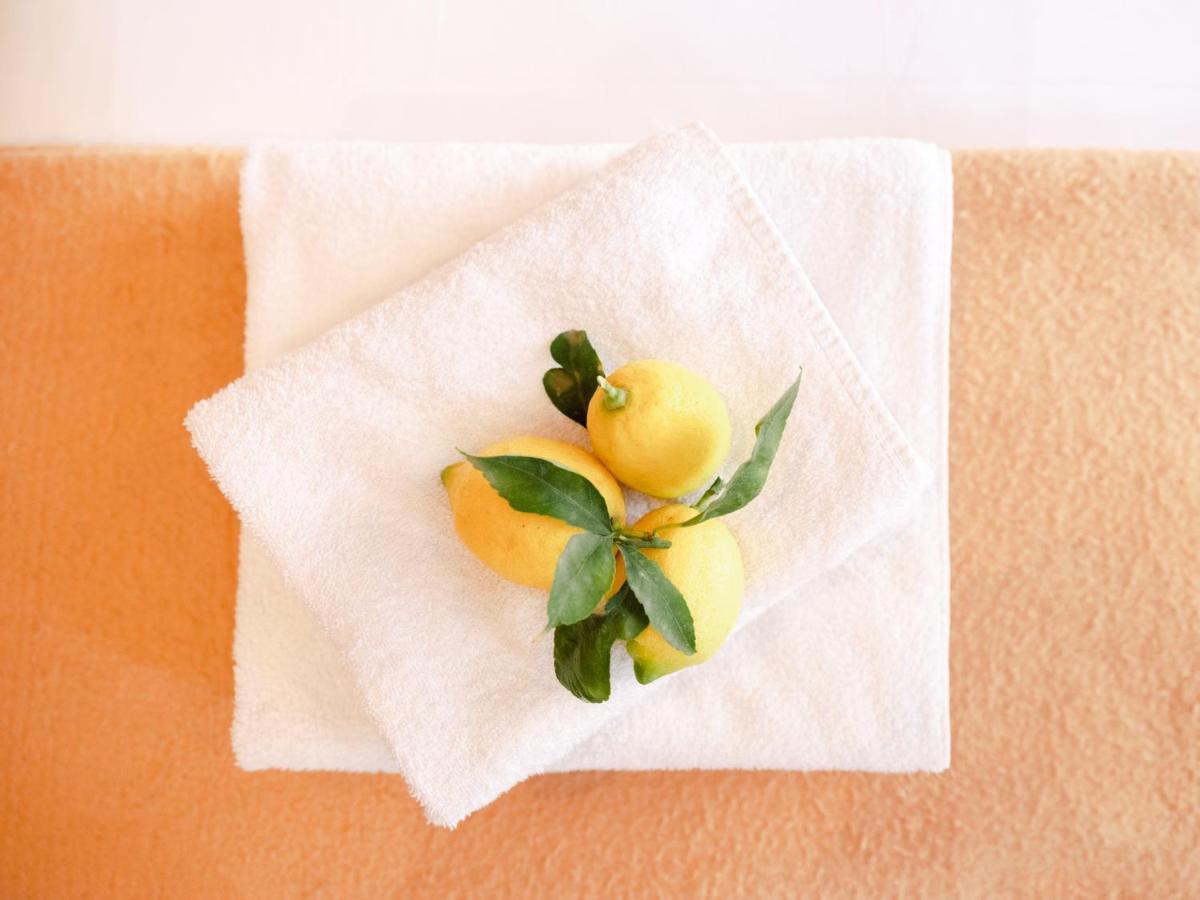 Hotel Lemon Ментона Екстериор снимка